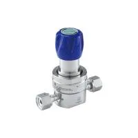 Регулятор AMFLO UHP AU23 Материал: Код ZS (Body,Poppet, Nozzle,Gland-SUS316L;Diaphragm-Hastelloy®C-22,Seat: PCTFE) ; Поверхность 0.25 um; 2х портовый, вх. давл. 206 бар, CV-0.9