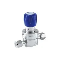 Регулятор AMFLO UHP AU22 Материал: Код Z (Body,Poppet, Nozzle,Diaphragm,Gland-SUS316L,Seat: PCTFE) ; Поверхность 0.25 um; 2х портовый, вх. давл. 20,6 бар, CV-1.1